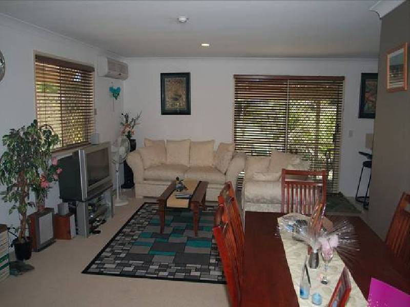 Highland Park QLD 4211