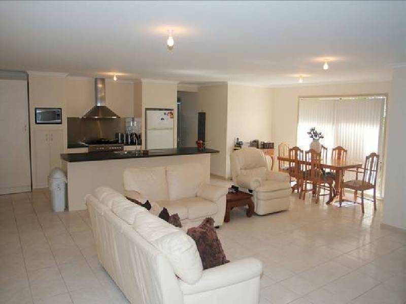 Molendinar QLD 4214