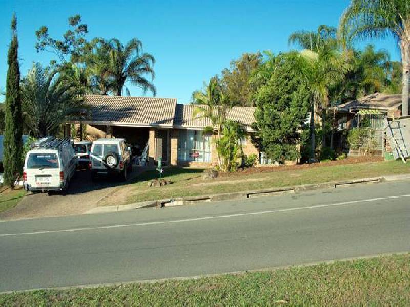 Highland Park QLD 4211