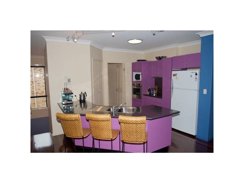Highland Park QLD 4211