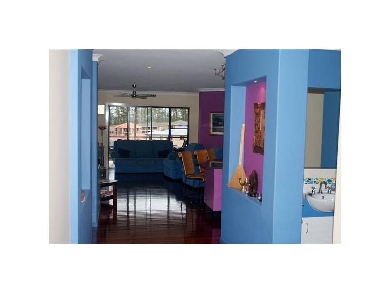 Highland Park QLD 4211