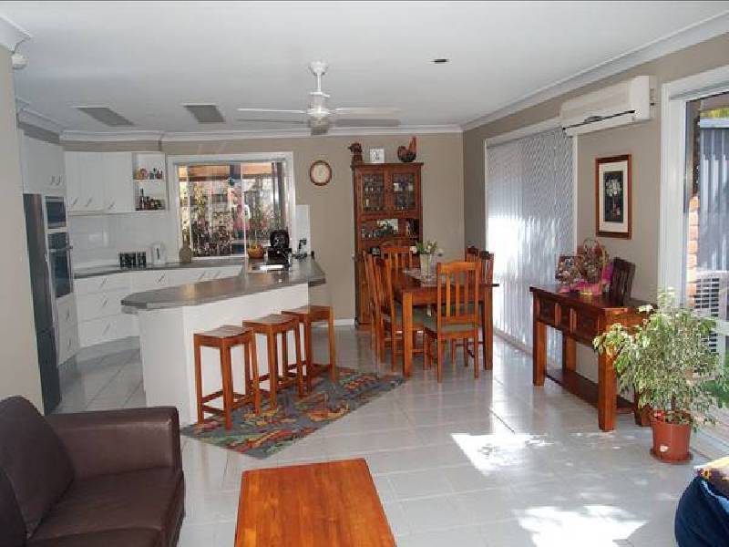 Highland Park QLD 4211