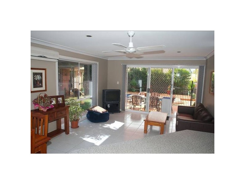 Highland Park QLD 4211