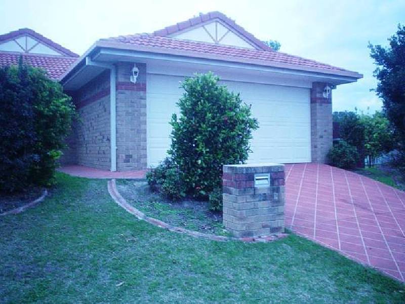 23 Shenton Way, Nerang QLD 4211