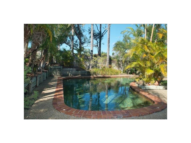 Highland Park QLD 4211