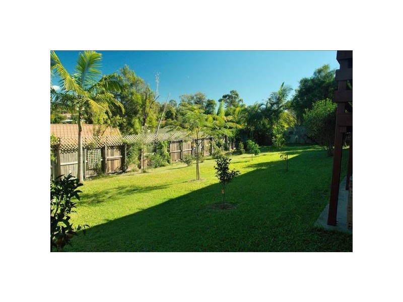 Highland Park QLD 4211