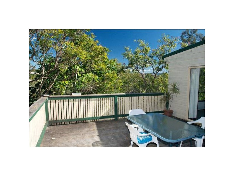 Highland Park QLD 4211