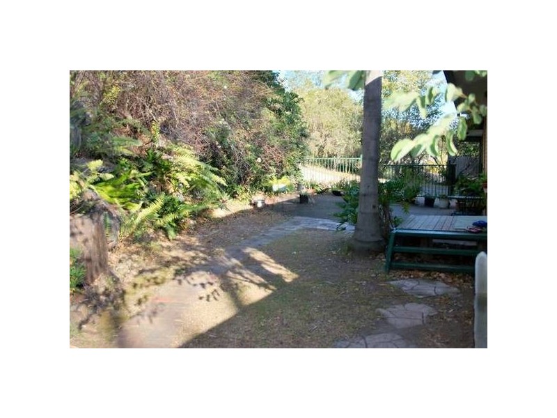 Highland Park QLD 4211