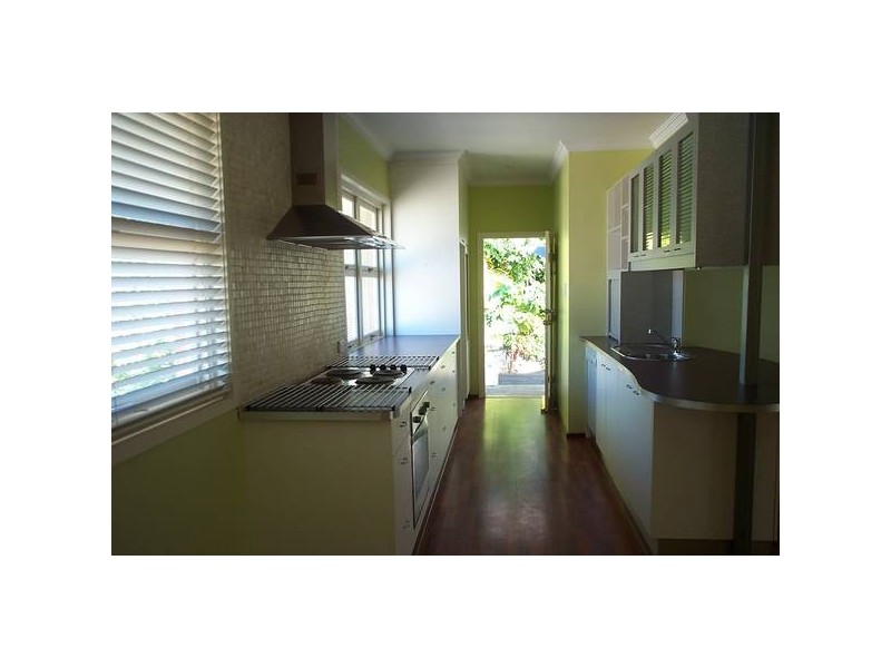 3 Pine Grove Street, Nerang QLD 4211