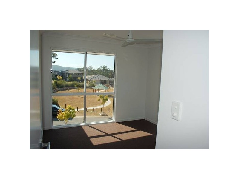 Highland Park QLD 4211