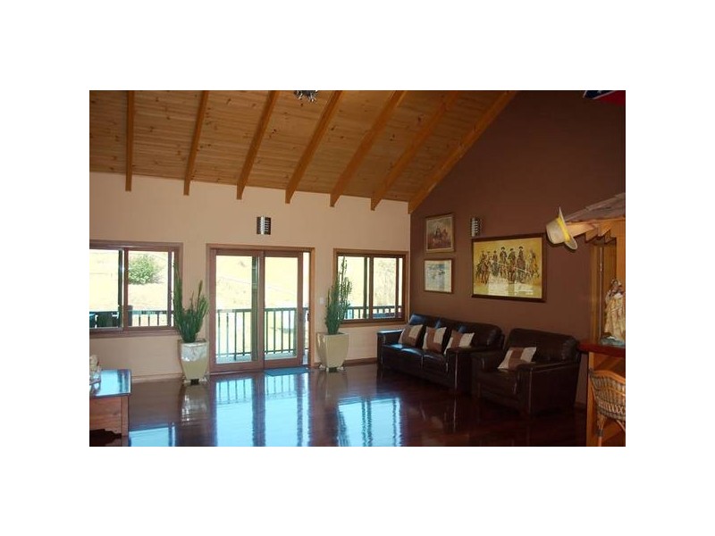 Mount Nathan QLD 4211