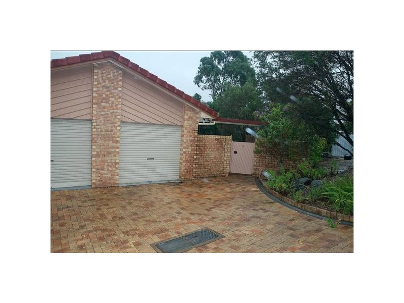 Highland Park QLD 4211