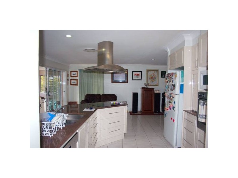 Highland Park QLD 4211