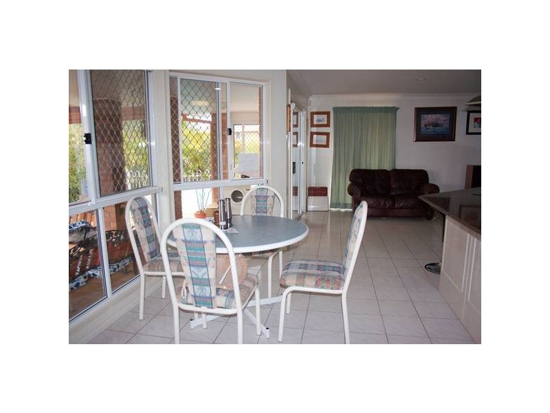 Highland Park QLD 4211