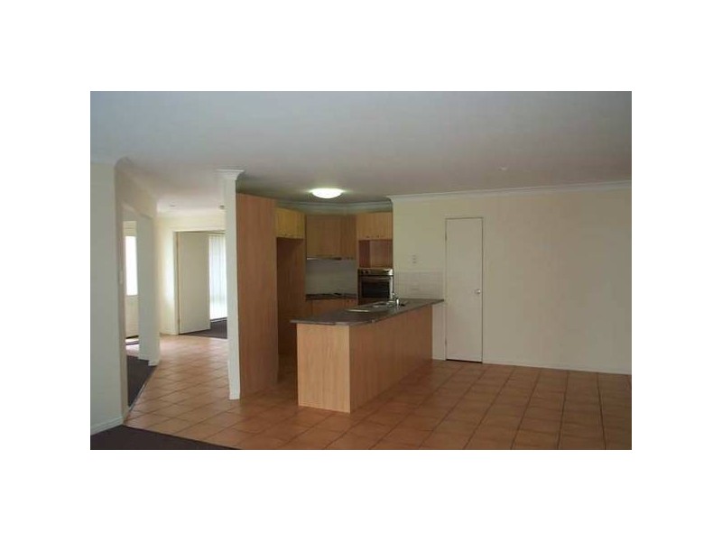 3 Allardyce Crescent, Pacific Pines QLD 4211