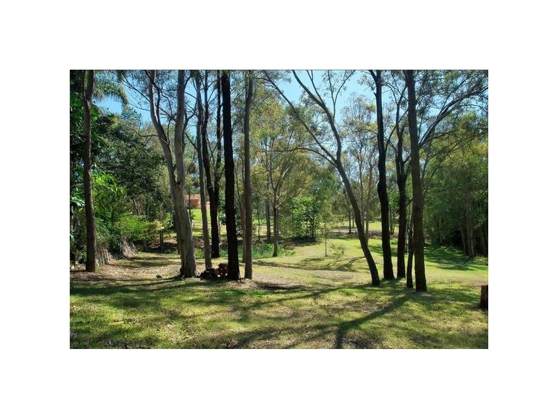 Highland Park QLD 4211