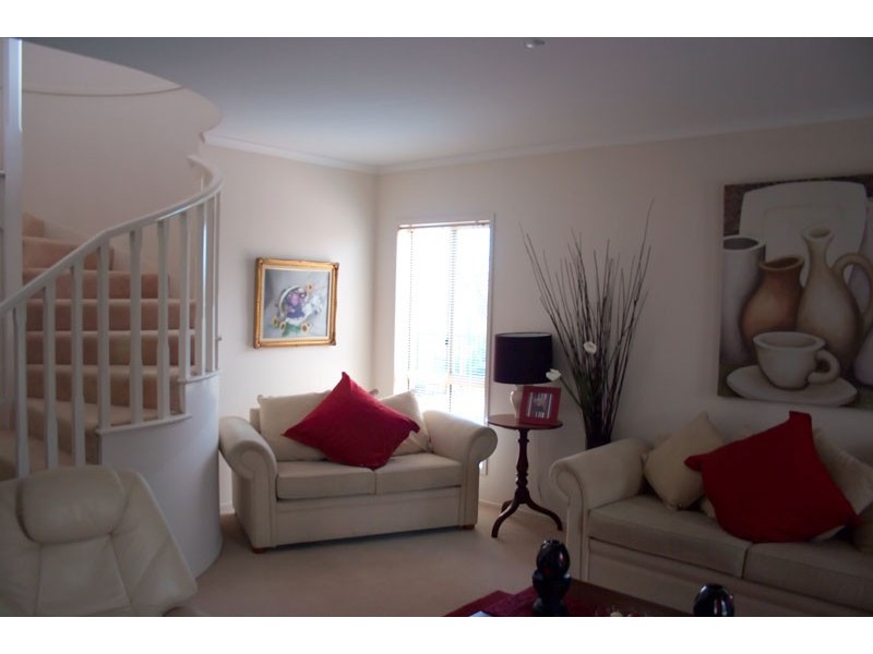 Highland Park QLD 4211