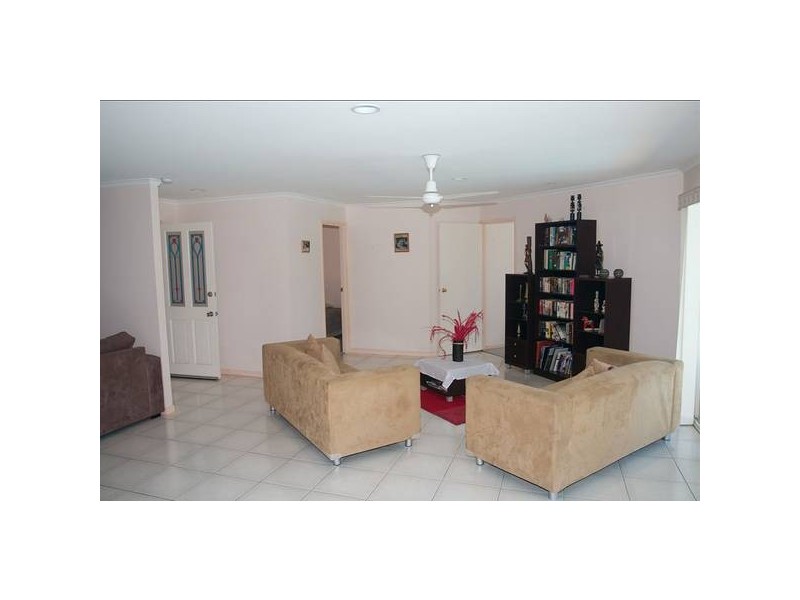 Highland Park QLD 4211