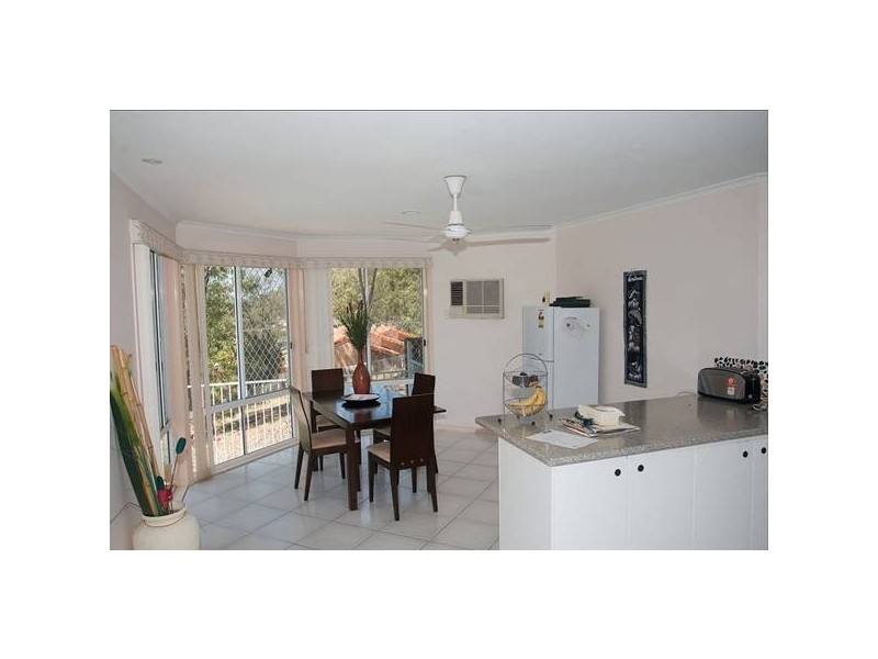 Highland Park QLD 4211