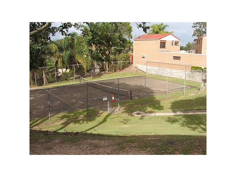 Highland Park QLD 4211