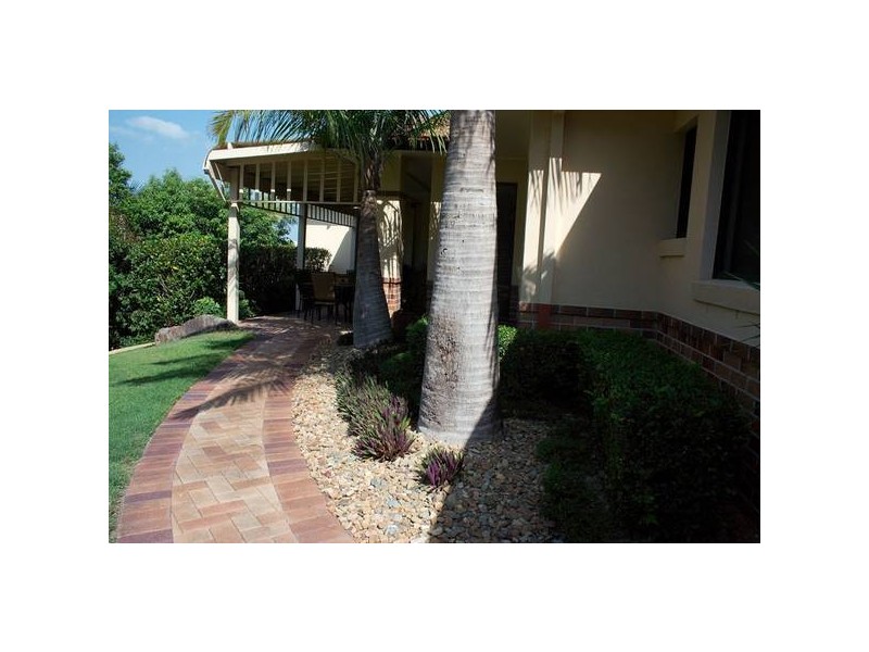 Highland Park QLD 4211