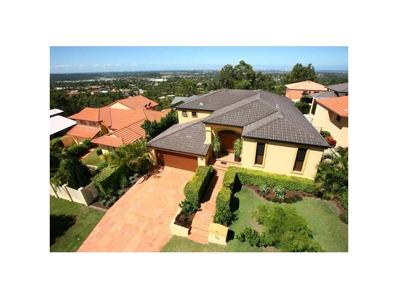 Highland Park QLD 4211