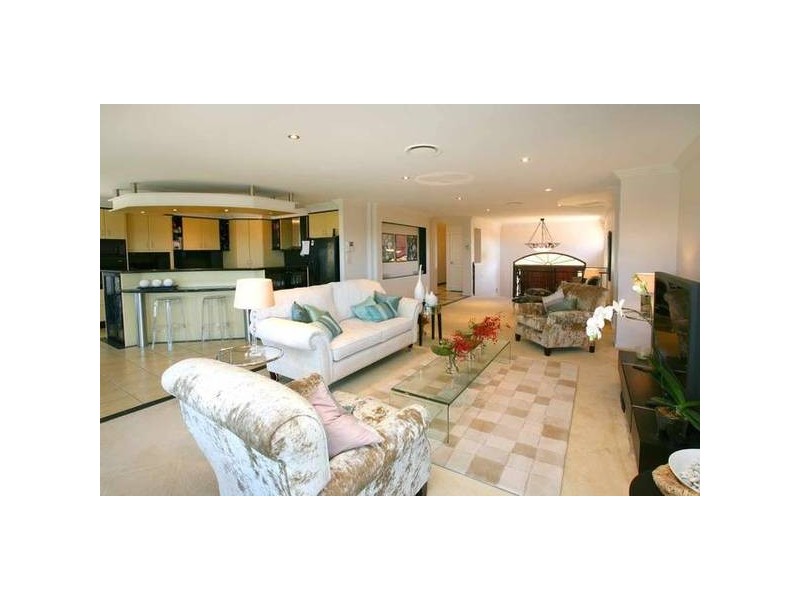 Highland Park QLD 4211