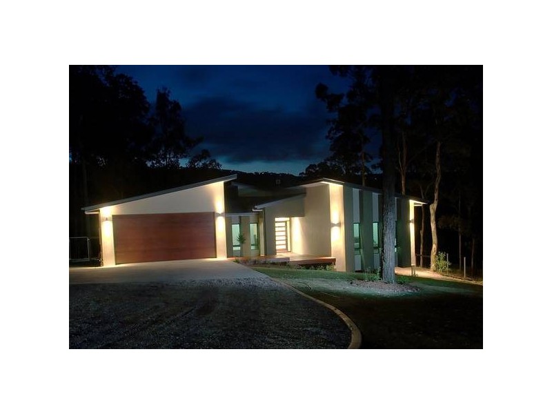 Mount Nathan QLD 4211