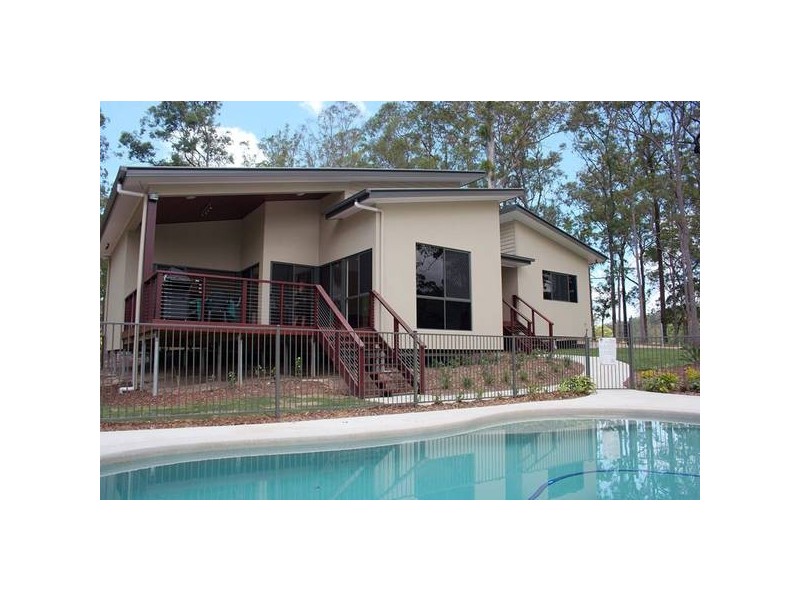 Mount Nathan QLD 4211