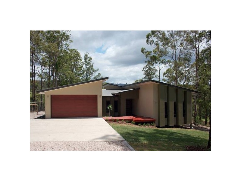 Mount Nathan QLD 4211