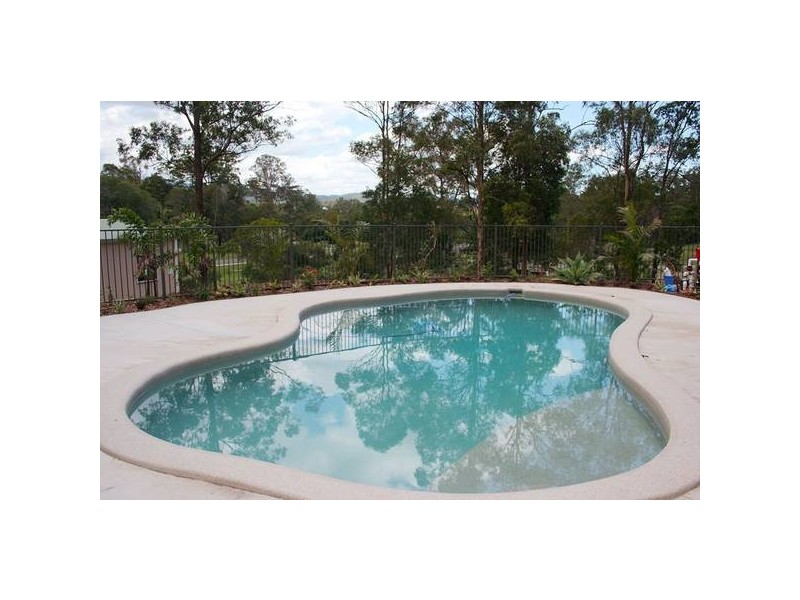 Mount Nathan QLD 4211