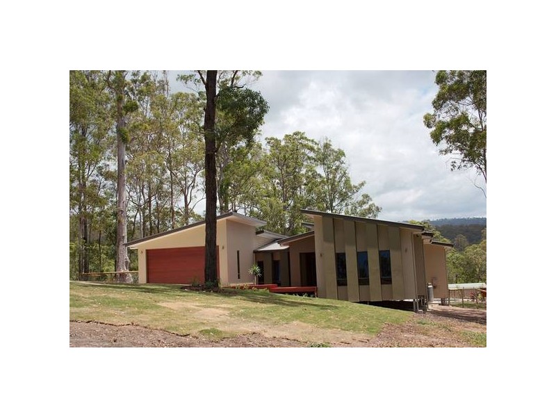 Mount Nathan QLD 4211