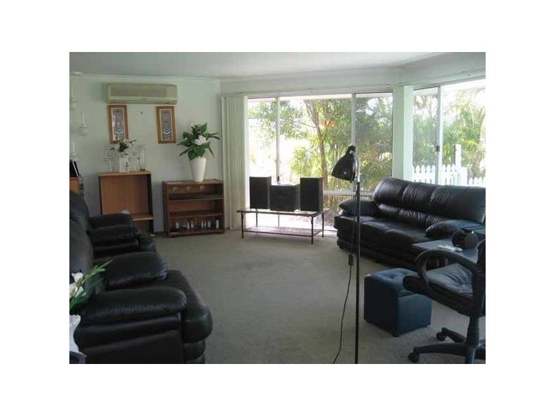 Highland Park QLD 4211