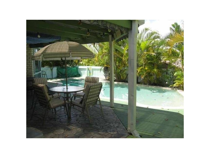 Highland Park QLD 4211