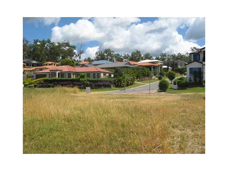 7 Ballah Crescent, Highland Park QLD 4211