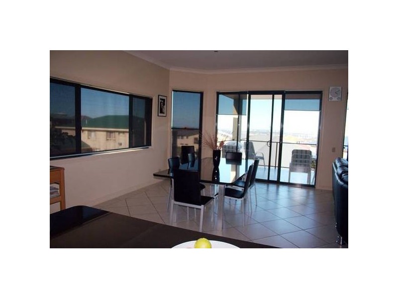 Highland Park QLD 4211