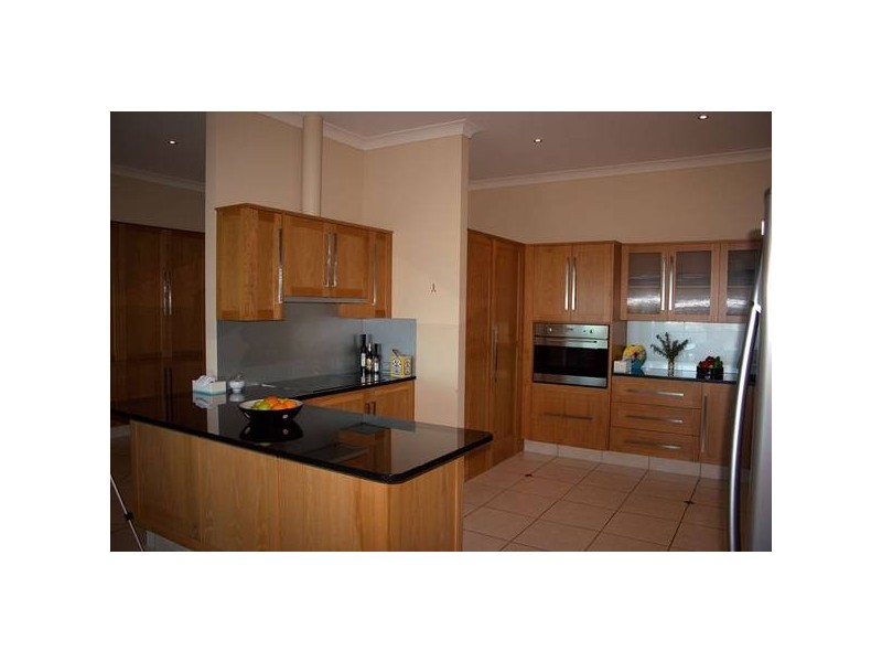 Highland Park QLD 4211