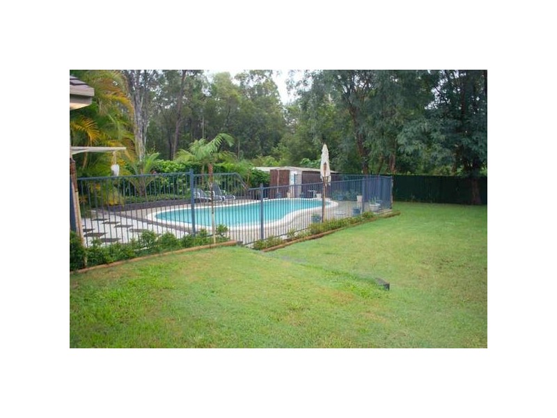 Highland Park QLD 4211