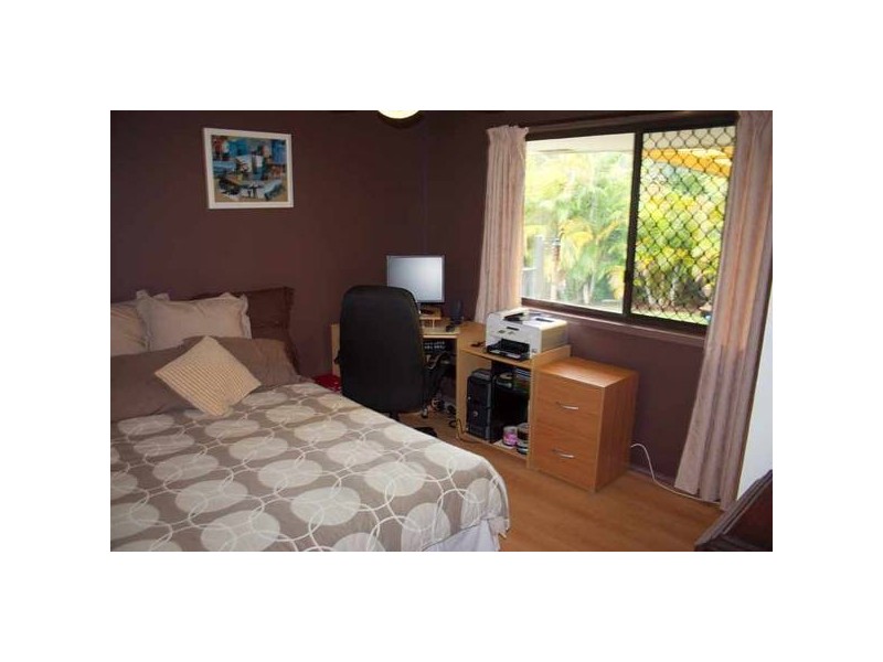 Highland Park QLD 4211