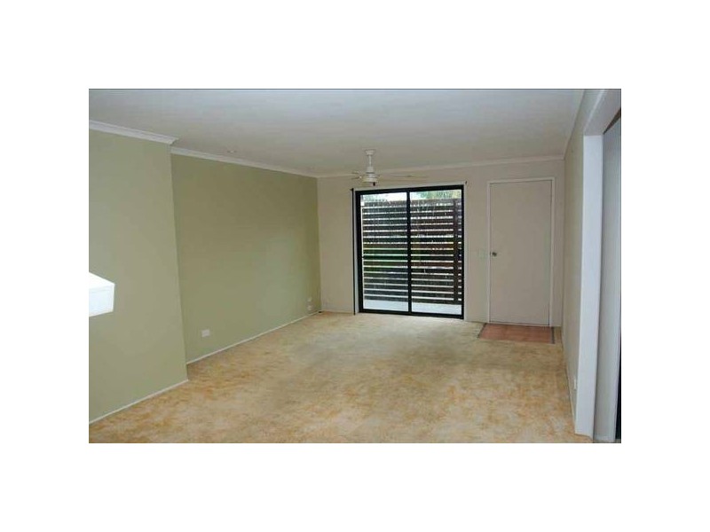 Highland Park QLD 4211