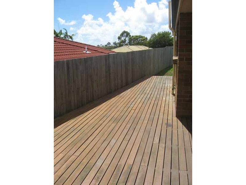 Highland Park QLD 4211