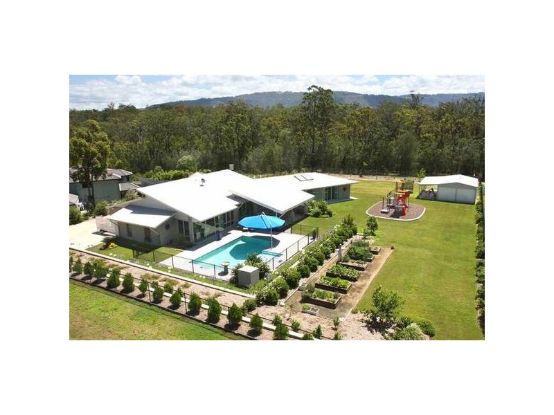 40 Burley Griffin Drive, Maudsland QLD 4210