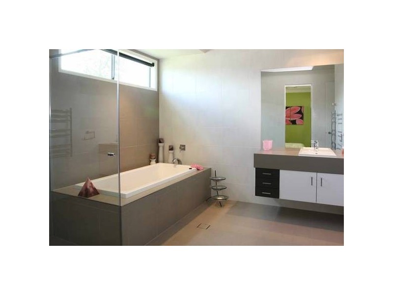 40 Burley Griffin Drive, Maudsland QLD 4210