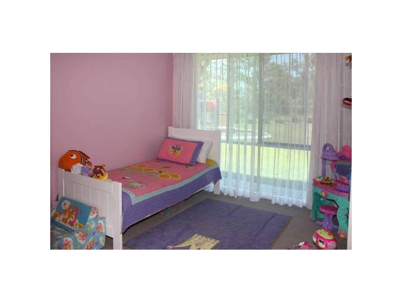 40 Burley Griffin Drive, Maudsland QLD 4210