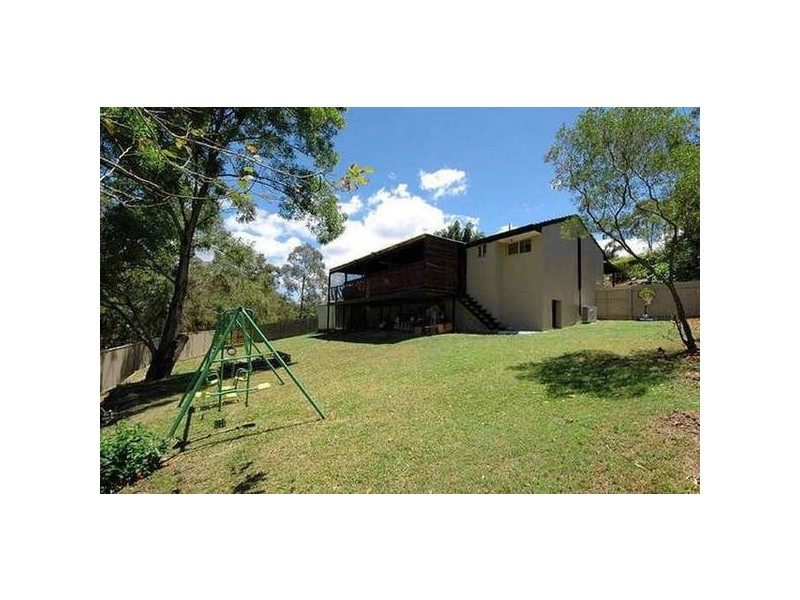 Highland Park QLD 4211