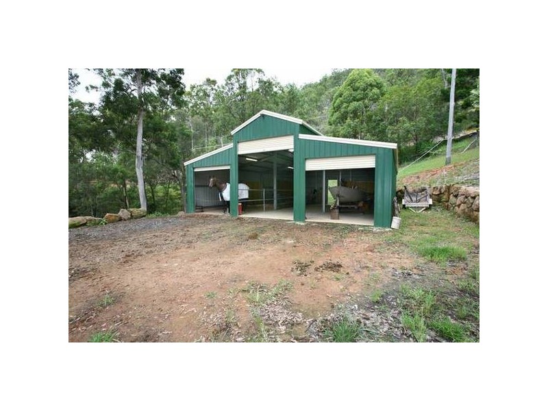 162 Henri Robert Drive, Clagiraba QLD 4211
