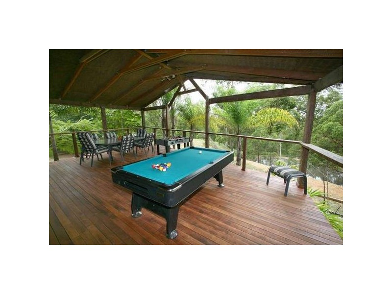 162 Henri Robert Drive, Clagiraba QLD 4211