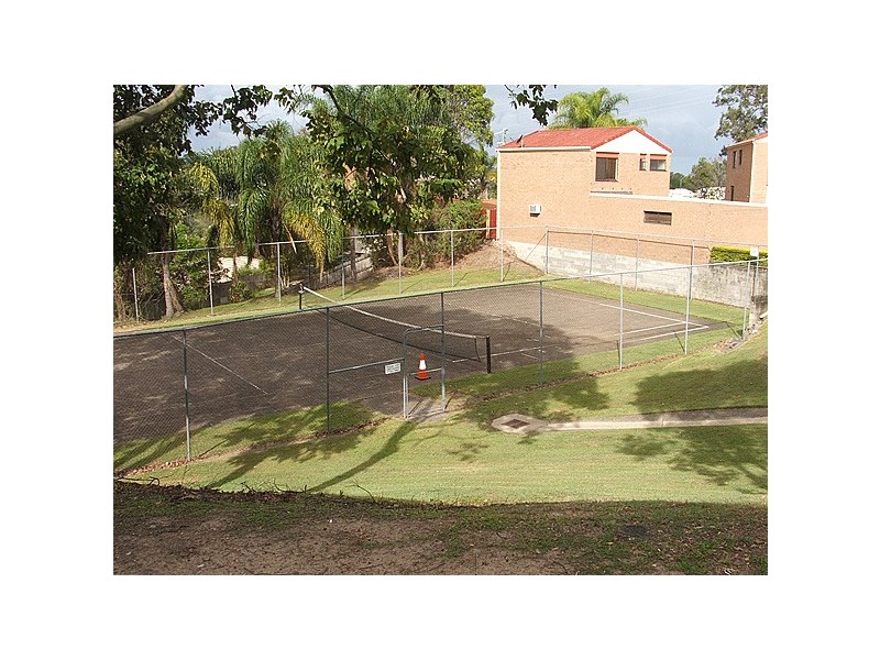 Highland Park QLD 4211
