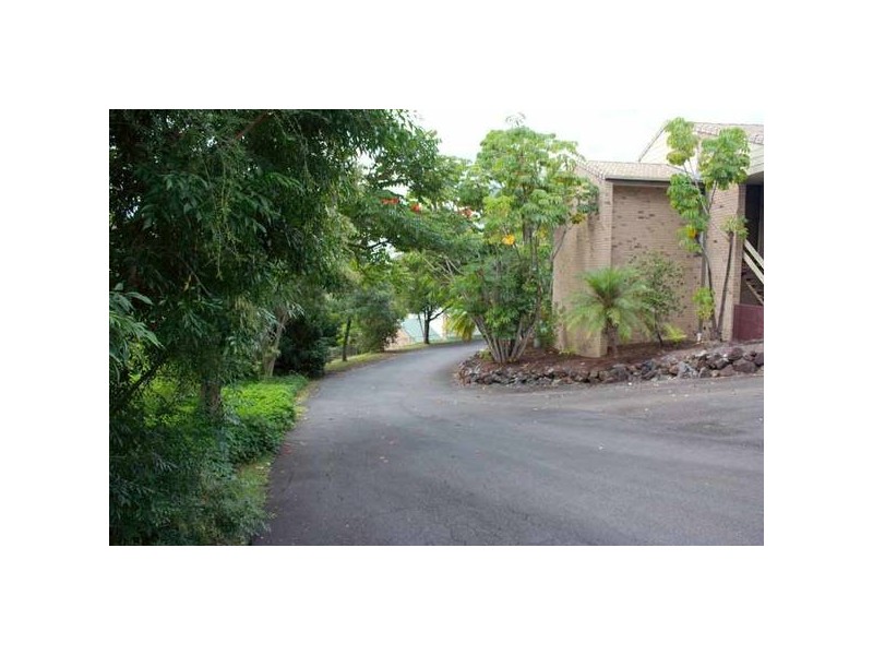 Highland Park QLD 4211