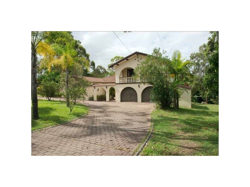 Highland Park QLD 4211